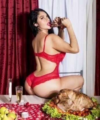 Ольга, 40 лет, 5 размер груди